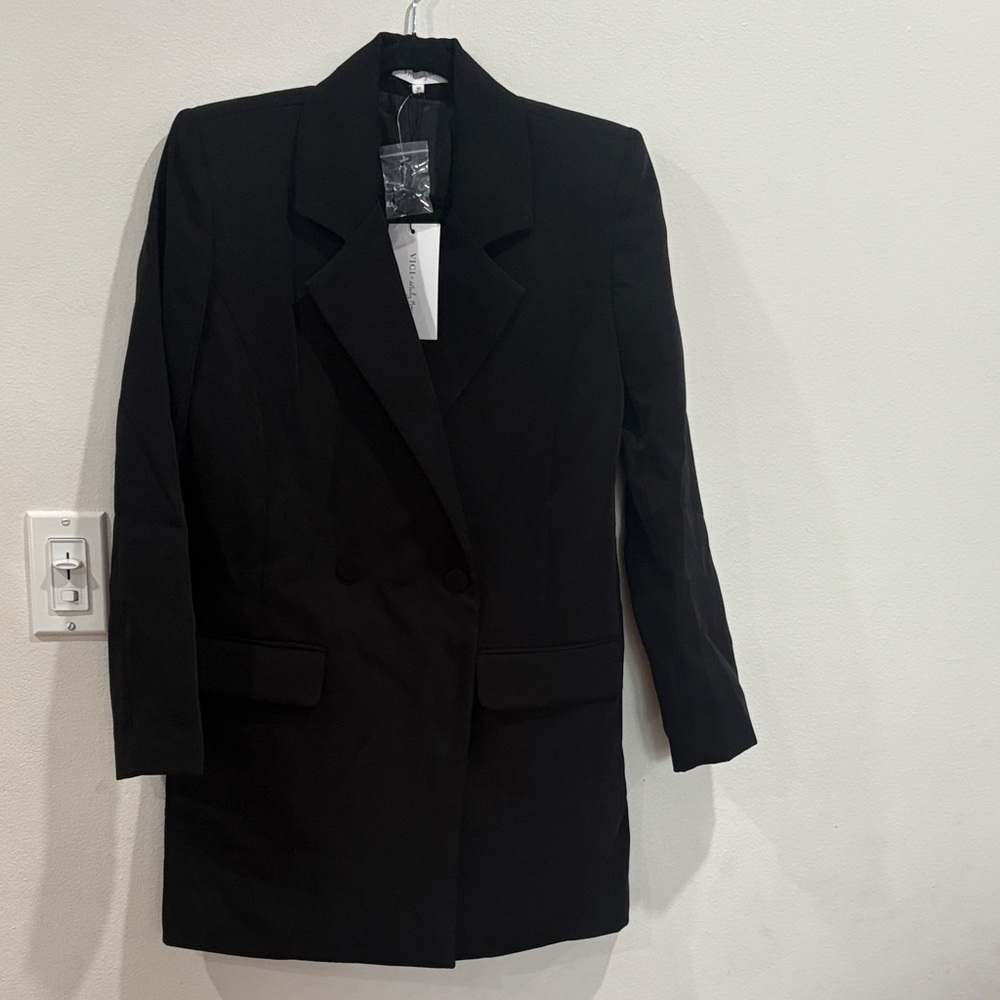 Vici Classic Black Blazer